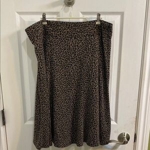 89th & Madison Leopard Print Flare Midi Skirt Women’s Size 14 Evening Party